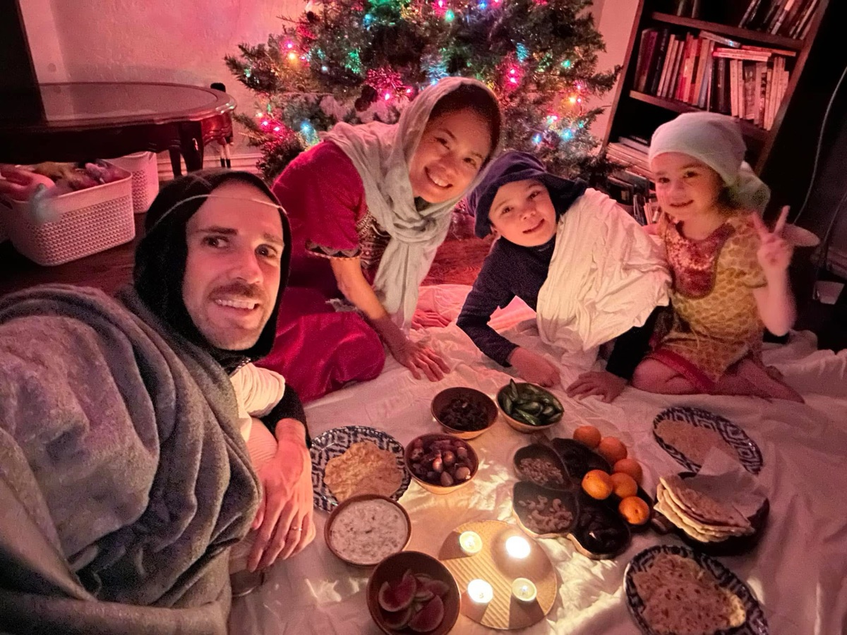Keep Traditions together — photo 1
